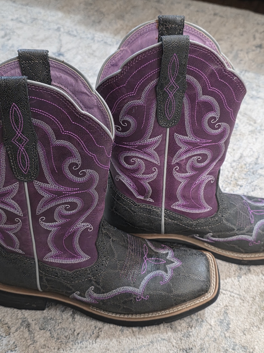 Womens Ariat Purple and Black Boots With Accent Stitching